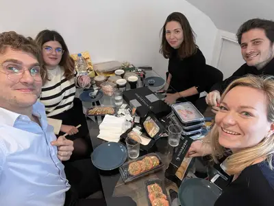 Dejeuner de travail avec l ASFE a Paris