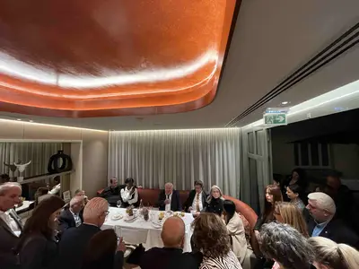 Soiree d election aux Senatoriales 3 e Senateur elu Jean-Luc Ruelle